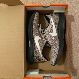 Women’s Nike Air Zoom Pegasus 35